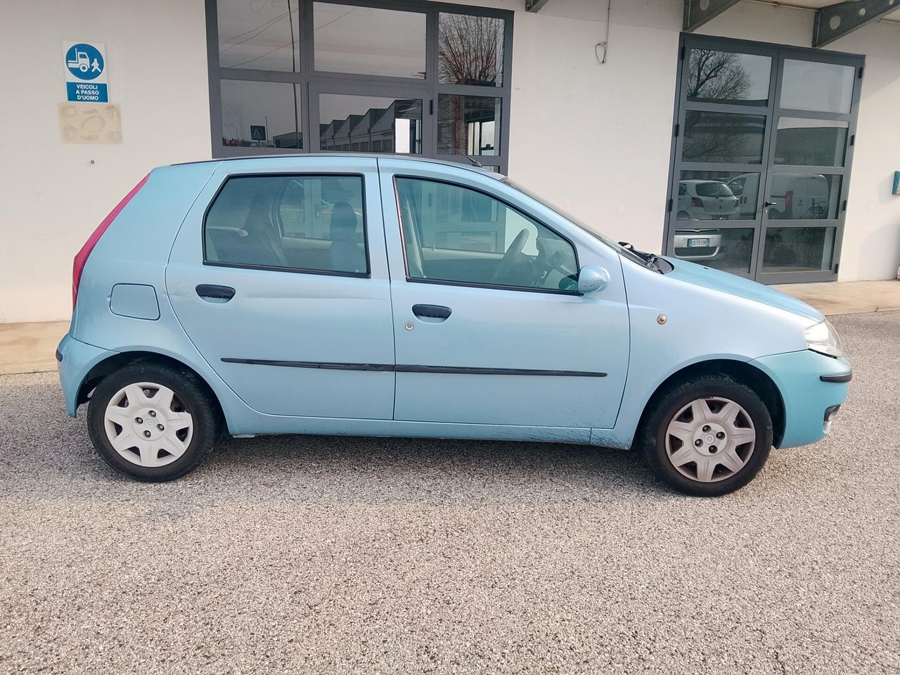 Fiat Punto 1.2 5 porte Active cinghia distribuzione appena sostituita