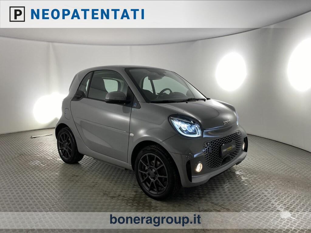 Smart fortwo 22kW EQ racingrey