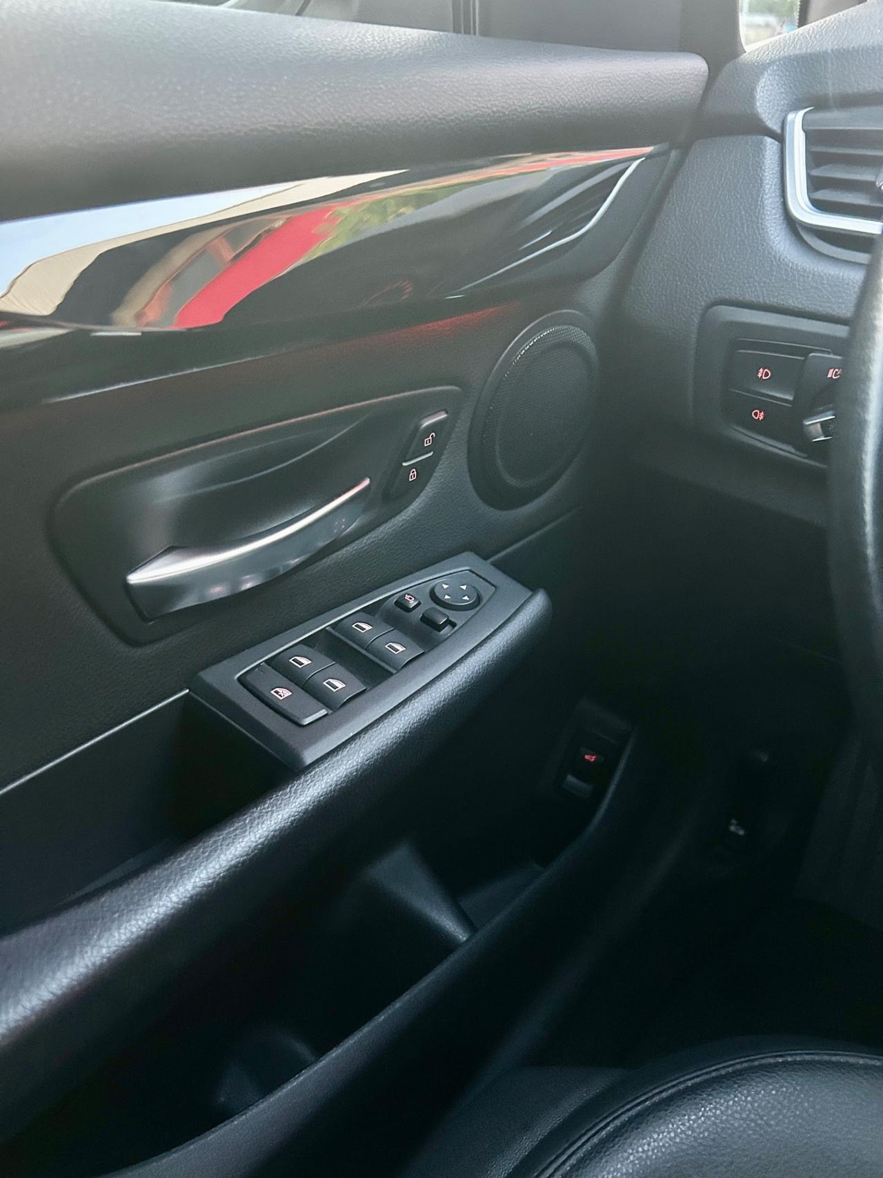 Bmw 2er Active Tourer 218d Luxury sport