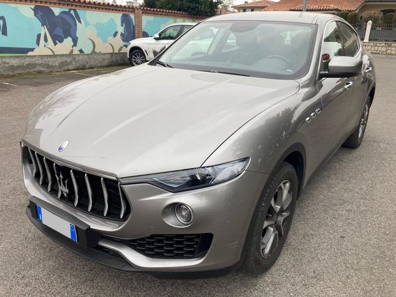 MASERATI Levante 3.0 V6 250cv auto