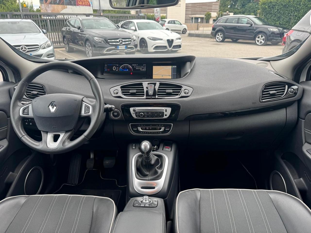 Renault Scenic Scénic XMod 1.5 dCi 110CV EDC Bose