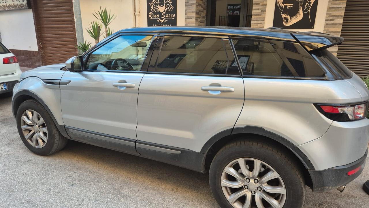 Land Rover Range Evoque 2.2 TD4 5p. Dynamic