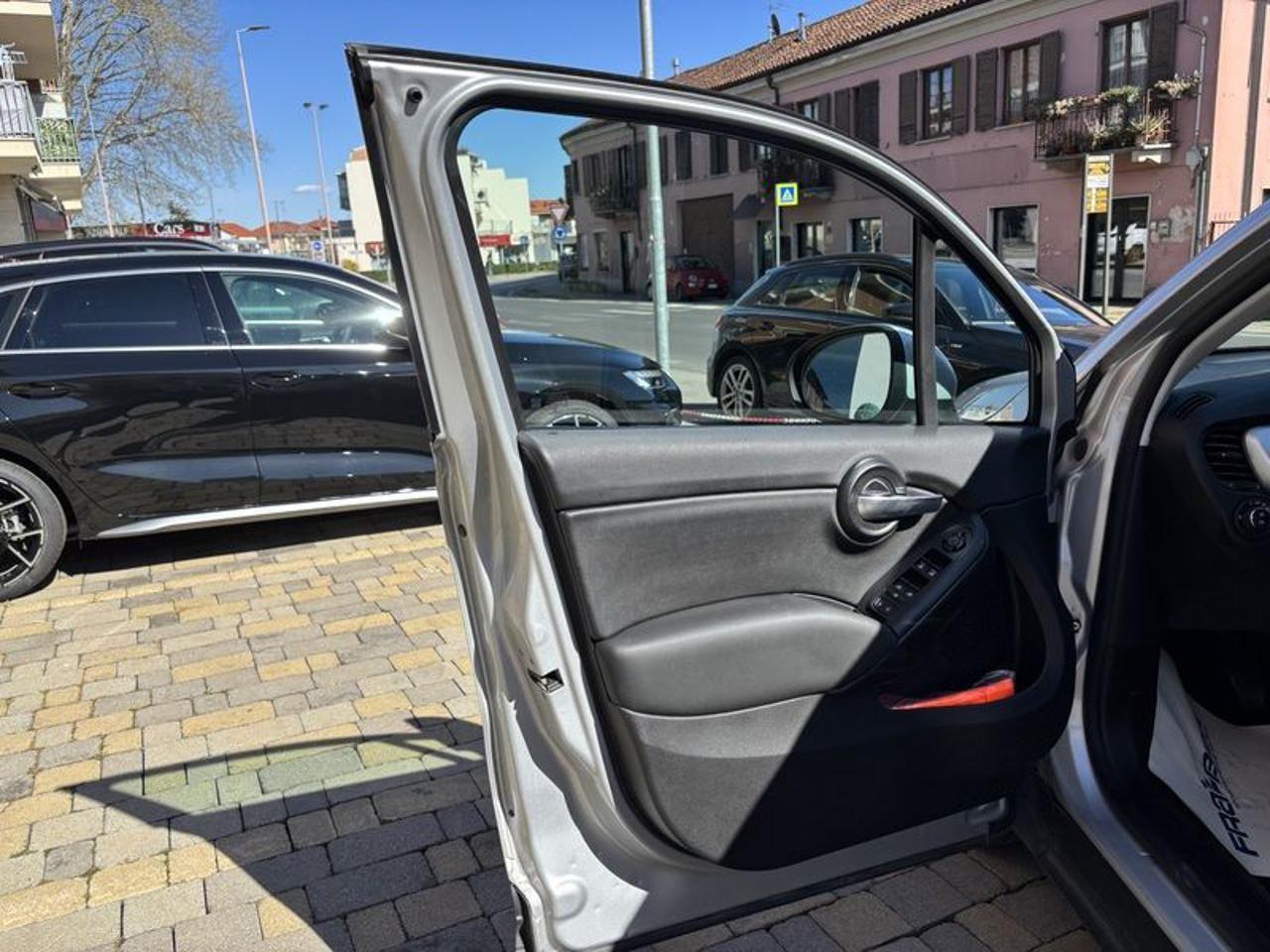 Fiat 500X 1.3 MultiJet 95 CV Urban APP CONNECT-17"