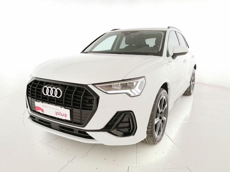 Audi Q3 45 1.4 tfsi e S Line Edition s-tronic