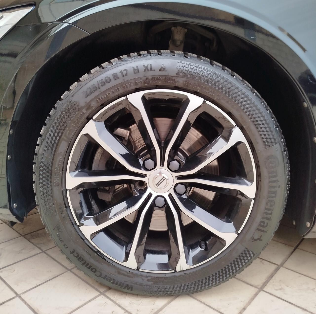 Volvo V60 B4 (d) Geartronic Momentum Business