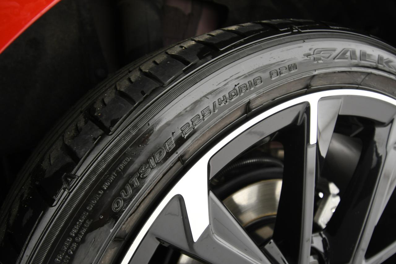 TOYOTA Corolla 2.0h GR Sport cvt CAMERA+ACC+APP CONNECT