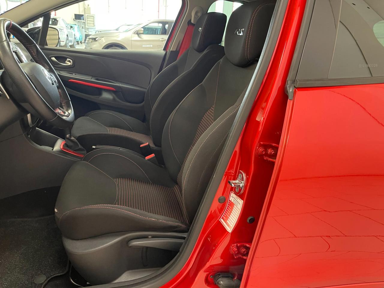 Renault Clio RS Trophy 5p 1.6 220cv edc-LEGGI SOTTO