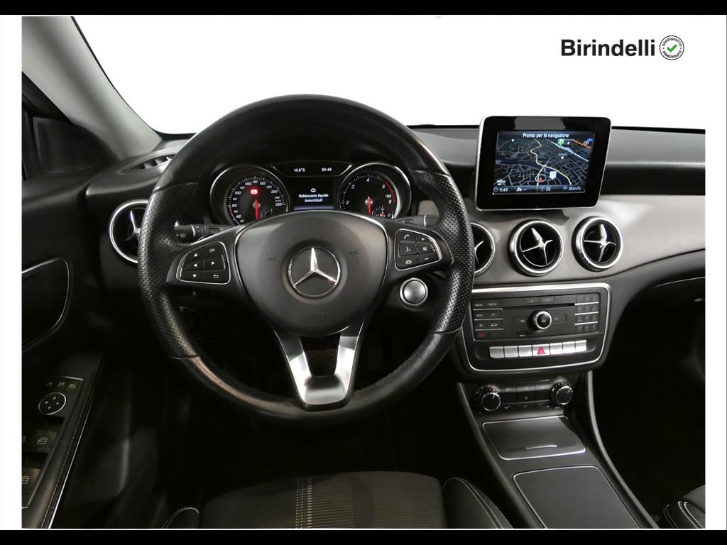 Mercedes-Benz CLA (C/X117) - CLA 200 d S.W. Automatic Sport