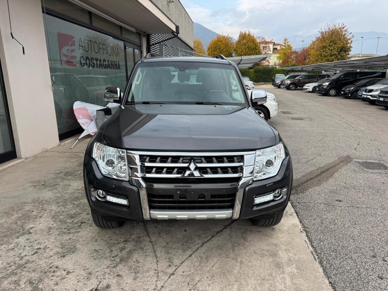 Mitsubishi Pajero 3.2 DI-D 16V aut. 3p. Intense DPF