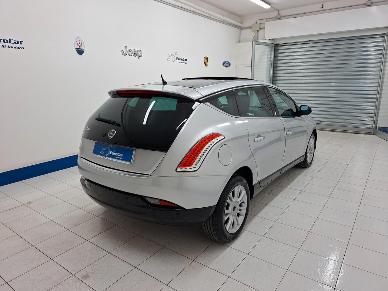 Lancia Delta Platino 1.6 Multijet 120cv