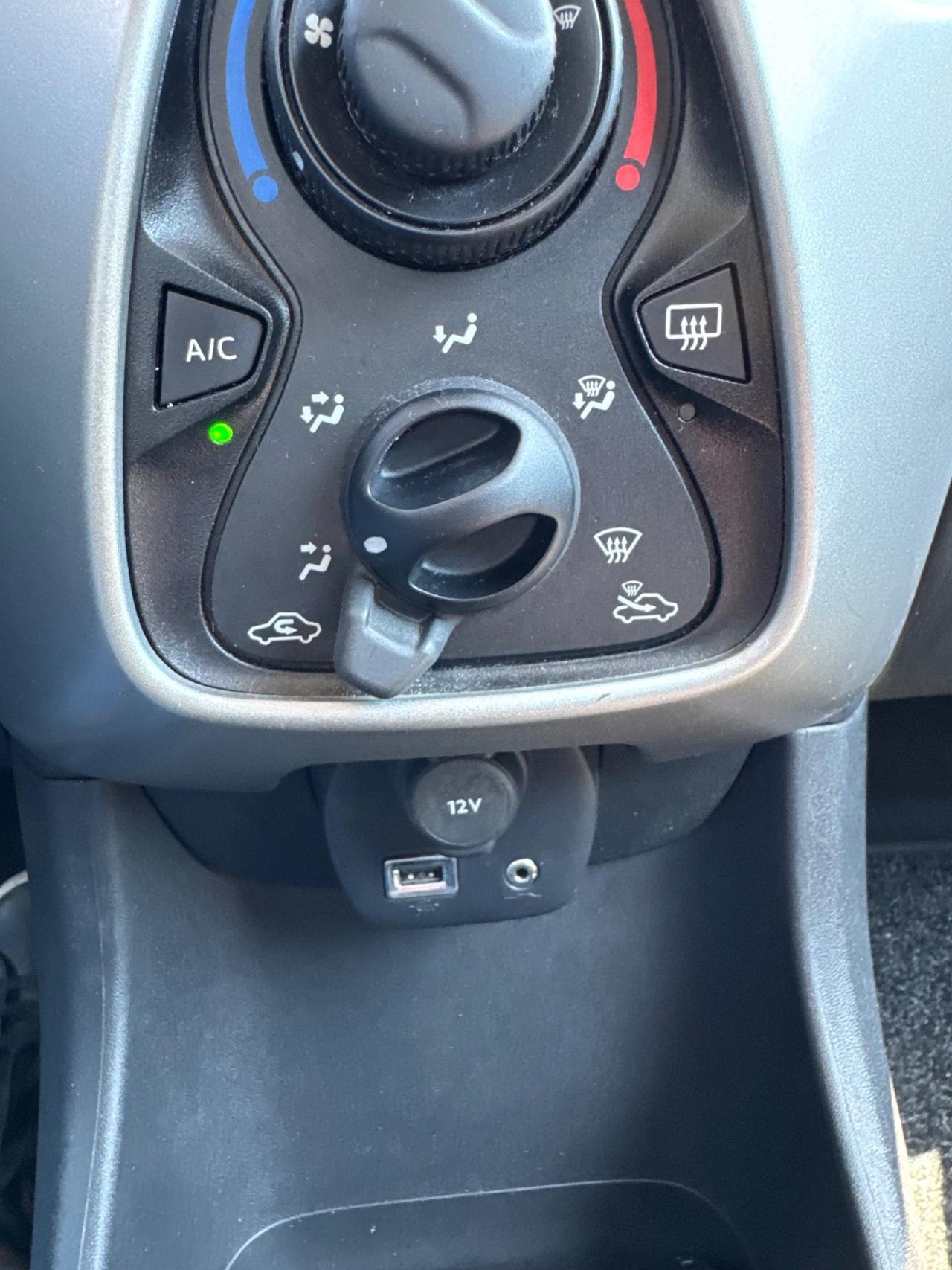 Citroen C1 VTi 68 5 porte Feel