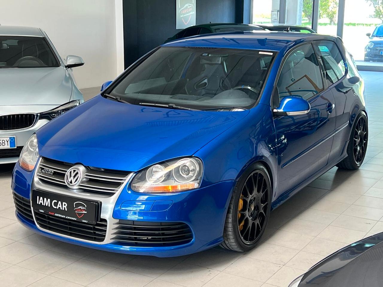 Volkswagen Golf 3.2 VR6 4mot. 3p. DSG R32