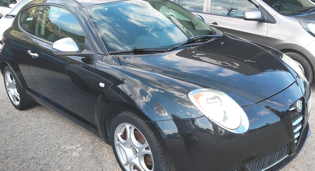 Alfa Romeo MiTo 1.3 JTDm-2 95 CV S&S Distinctive Sport Pack