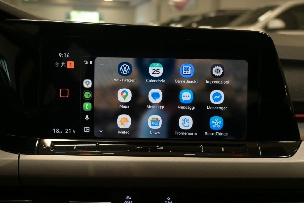 VOLKSWAGEN GOLF 8 2.0 TDI 115CV DSG SCR LIFE ( FARI LED - DIGITAL COCKPIT - AMBIENT LIGHTS - ADAPTIVE CRUISE - APP CONNECT - PARK PILOT )