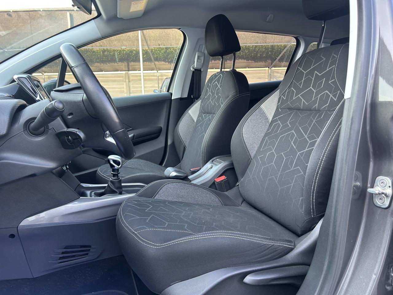 Peugeot 2008 BlueHDi