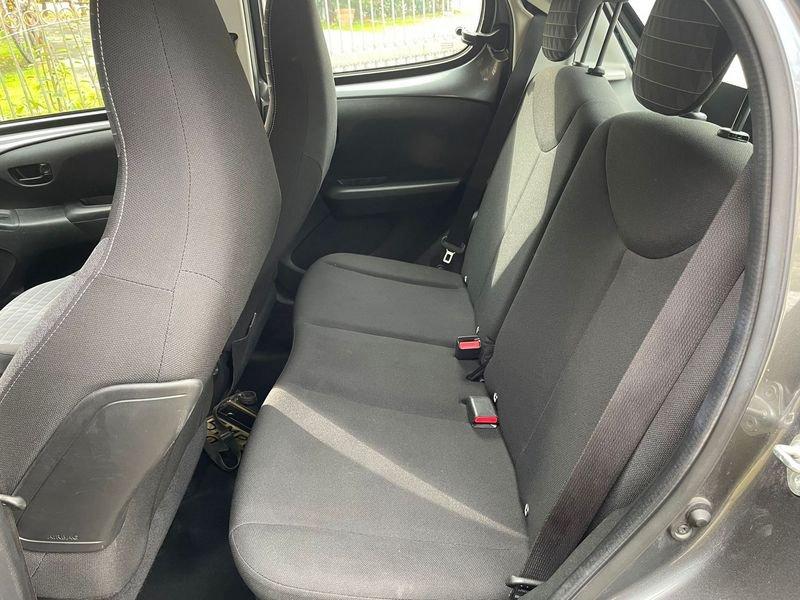 Peugeot 108 1.0 VTi 72 CV 5p. TOUCHSCREEN (61-24)