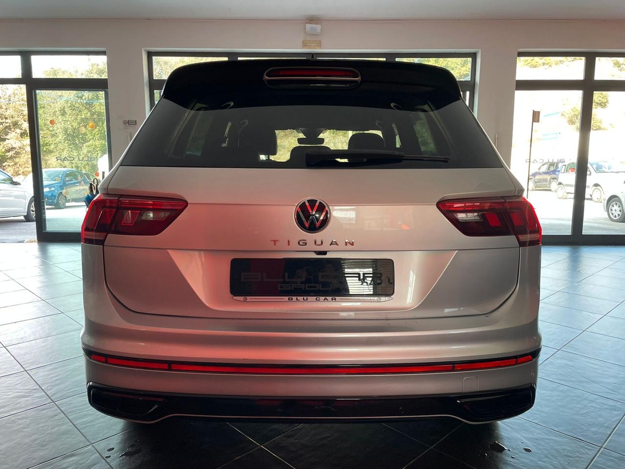 VOLKSWAGEN TIGUAN 2.0TDI R-LINE DSG 150cv