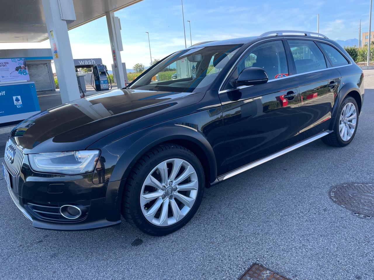 Audi A4 allroad 2.0 TDI 177 CV Advanced manuale 6