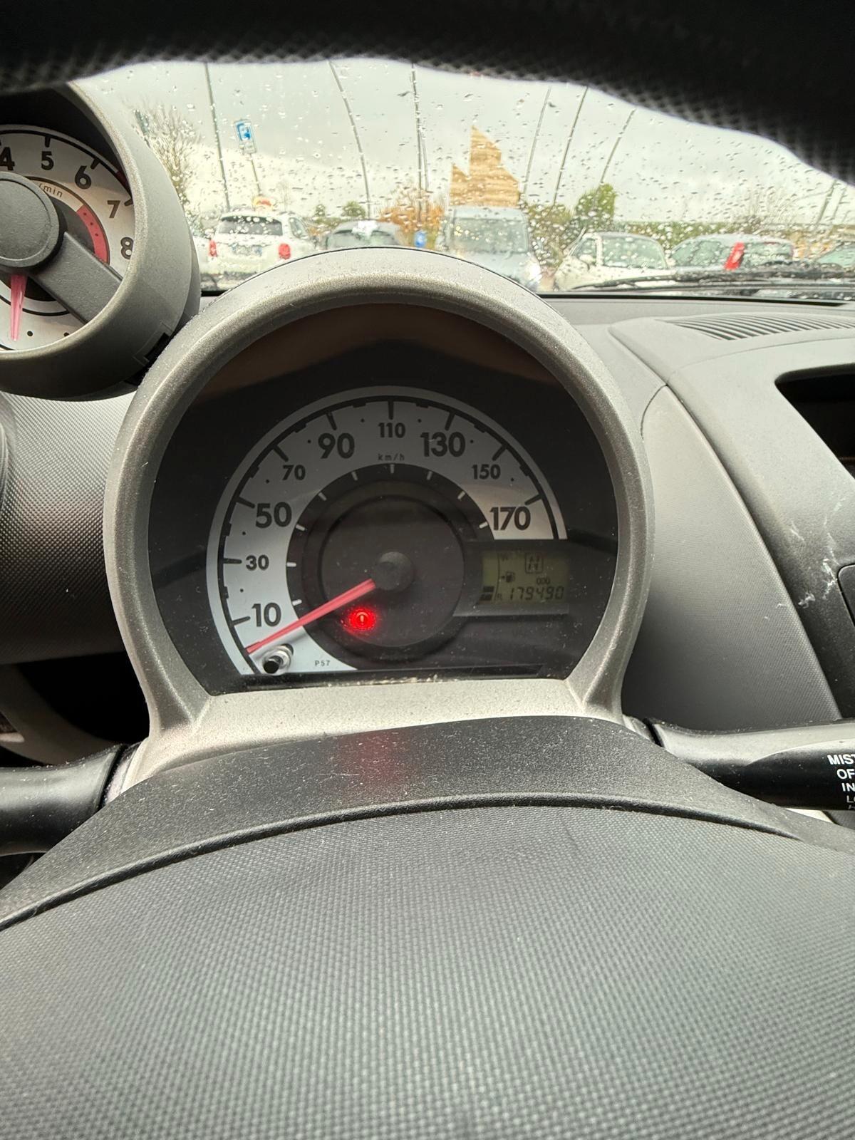 Peugeot 107 1.0 68CV 5p. Plaisir 2Tronic