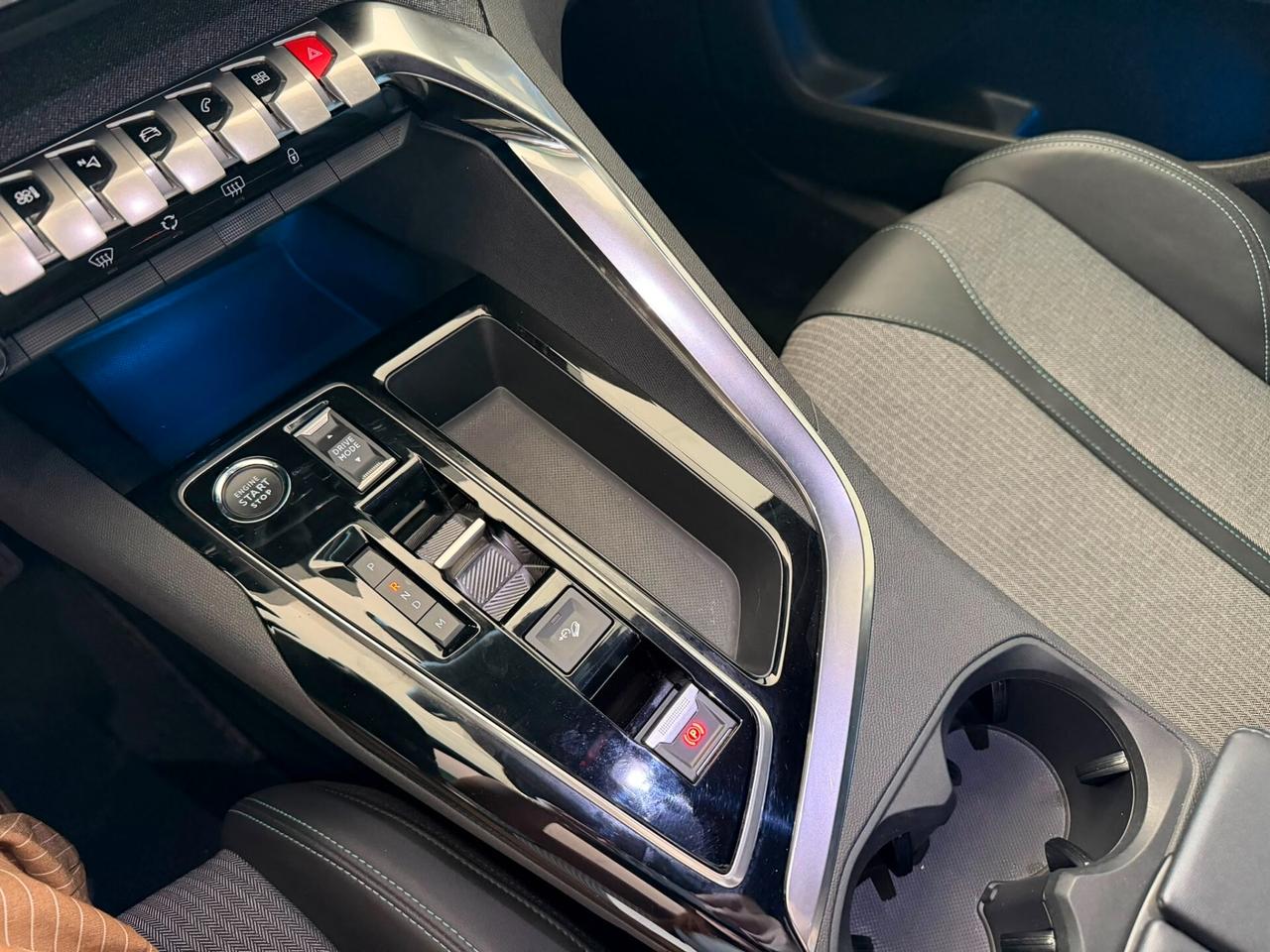 Peugeot 3008 ALLURE