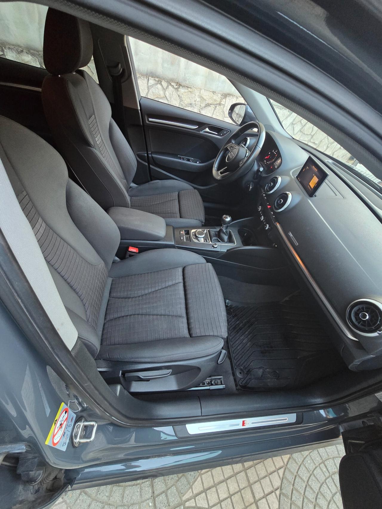 Audi A3 SPB 1.6 TDI 116 CV Sport S-line