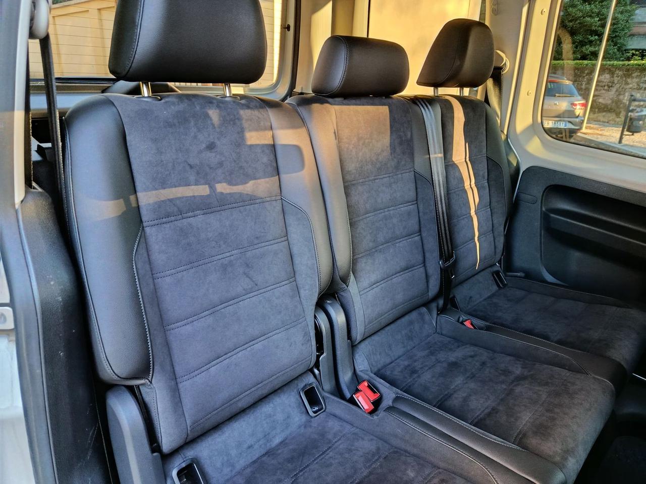 Volkswagen Caddy Highline 2.0 TDI BlueMotion #8038