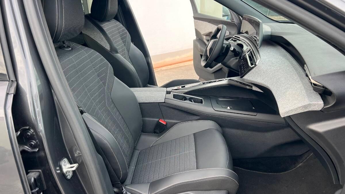 Peugeot 3008 1.2 hybrid Allure 145cv e-dcs6