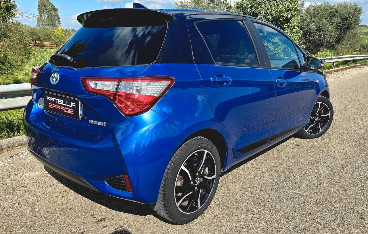 TOYOTA YARIS 1.5 FULL HYBRID TREND BLUE