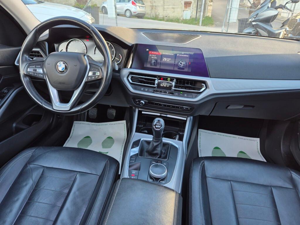 Bmw 320D 190CV BERLINA LED TETTO APRIBILE