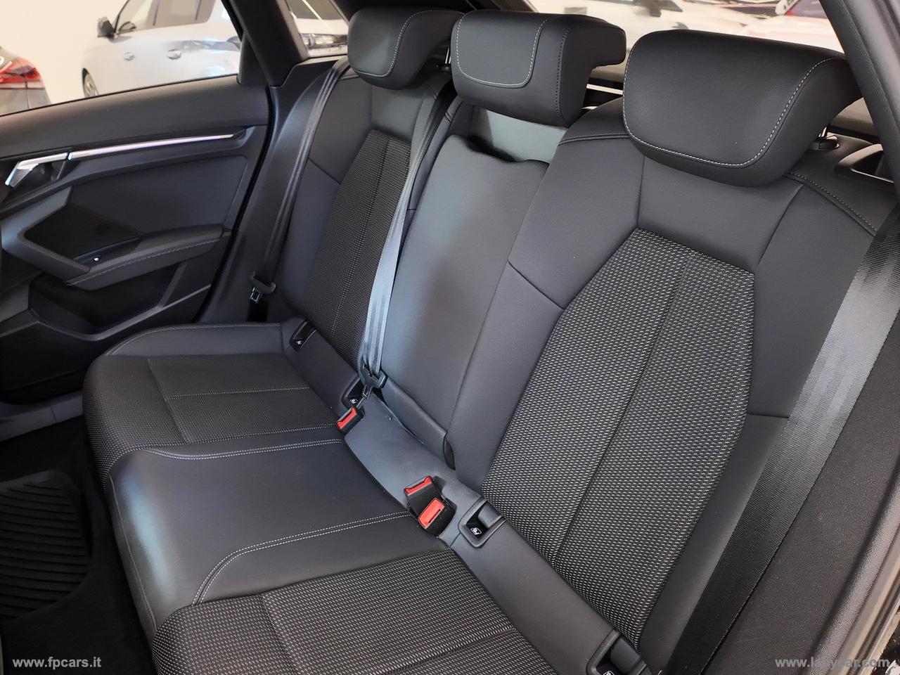 AUDI A3 SPB 40 TDI quattro S tr. Id. Black S-LINE