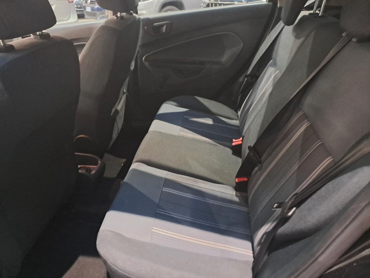 FORD FIESTA 1.4 ** GPL **