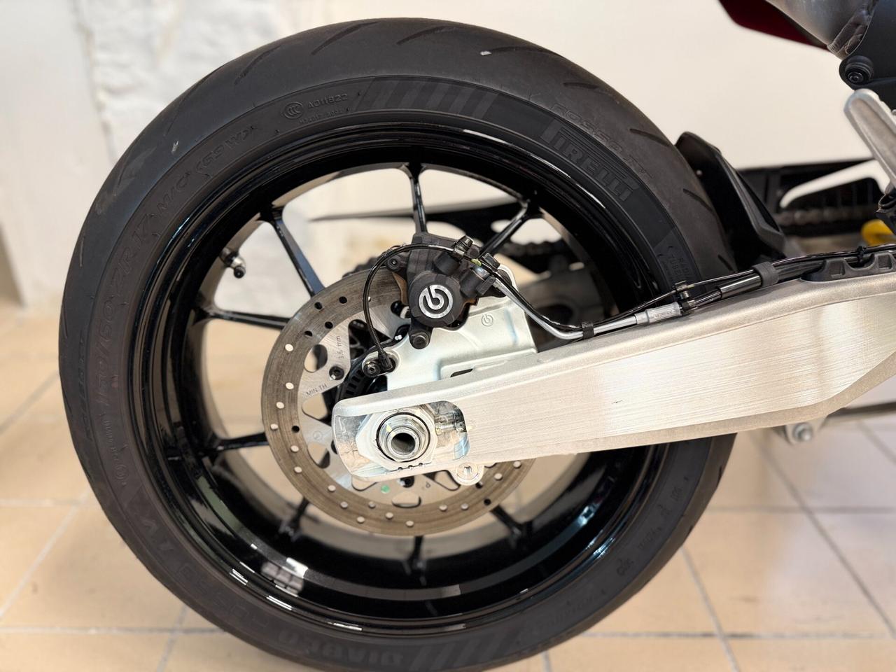 Ducati Hypermotard 698 Mono