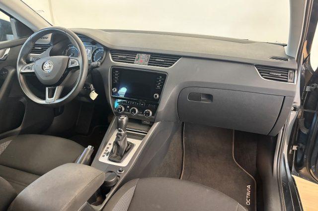 SKODA Octavia 1.5 DSG Wagon Ambition G-Tec