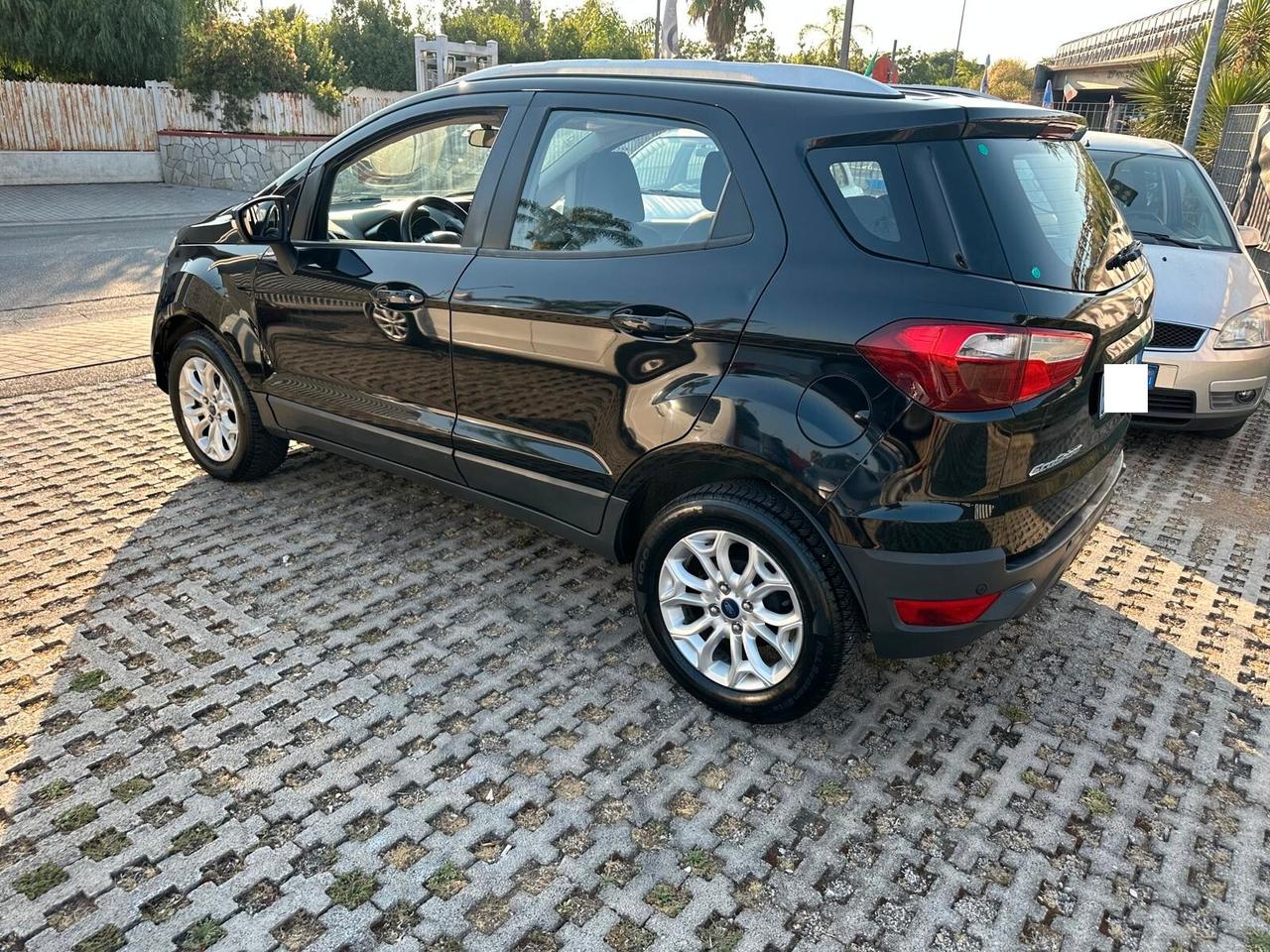 Ford EcoSport 1.5 TDCi 95 CV Titanium-12/2015