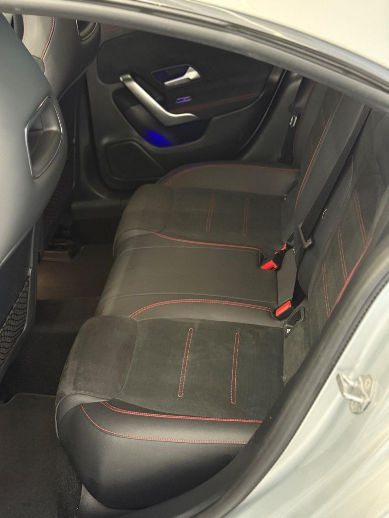Mercedes-benz CLA 180 d Automatic Premium