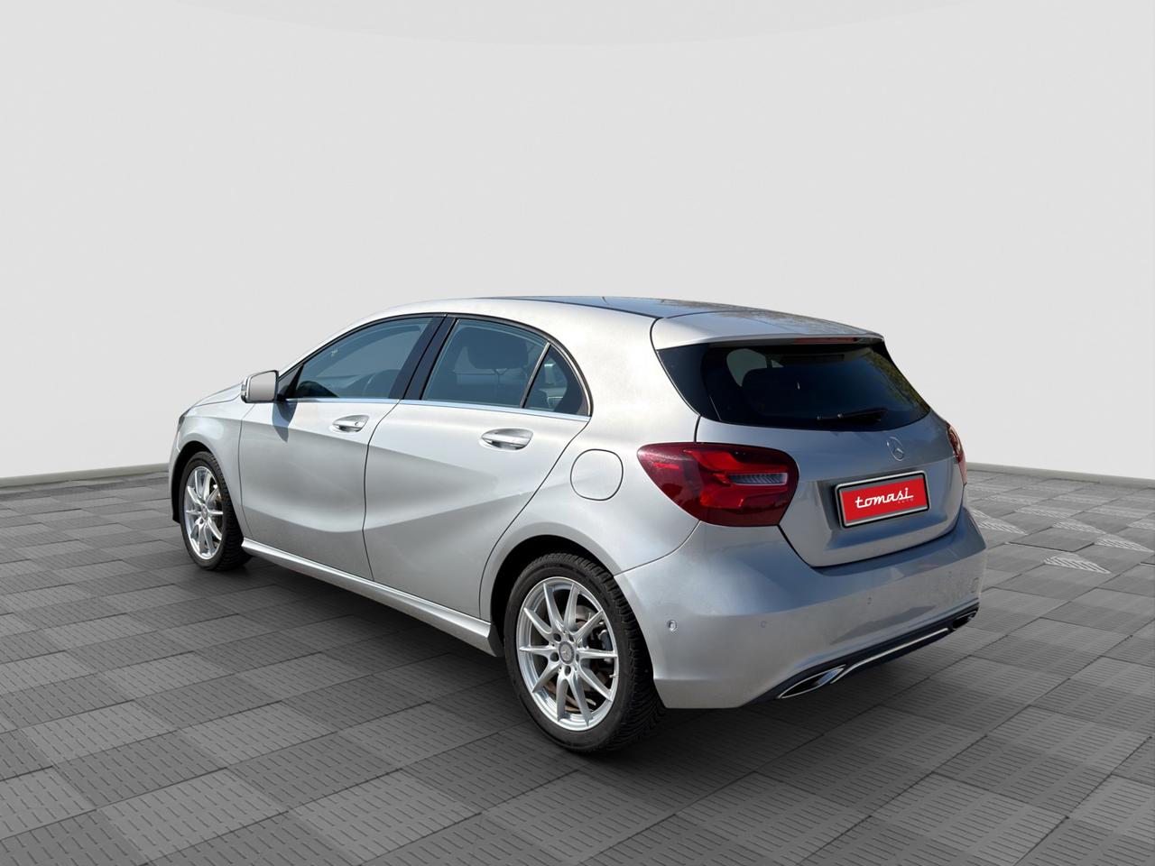 MERCEDES Classe A (W176) A 180 d Automatic Sport