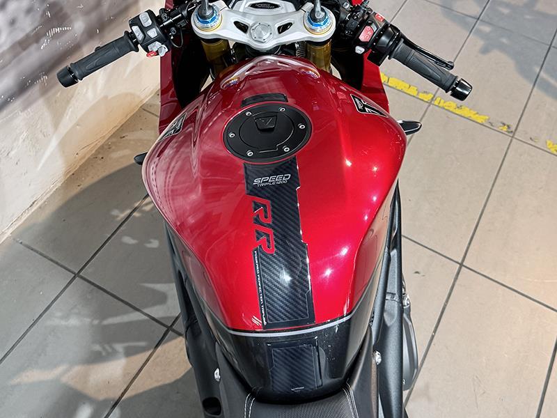 Triumph Speed Triple 1200 RR Abs