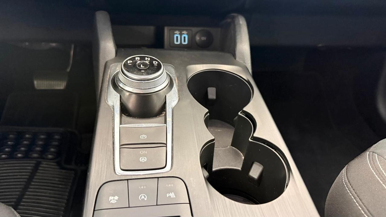 Kuga 1.5 EcoBlue 120 CV automatica 2WD Connect UNICO PROPRIETARIO