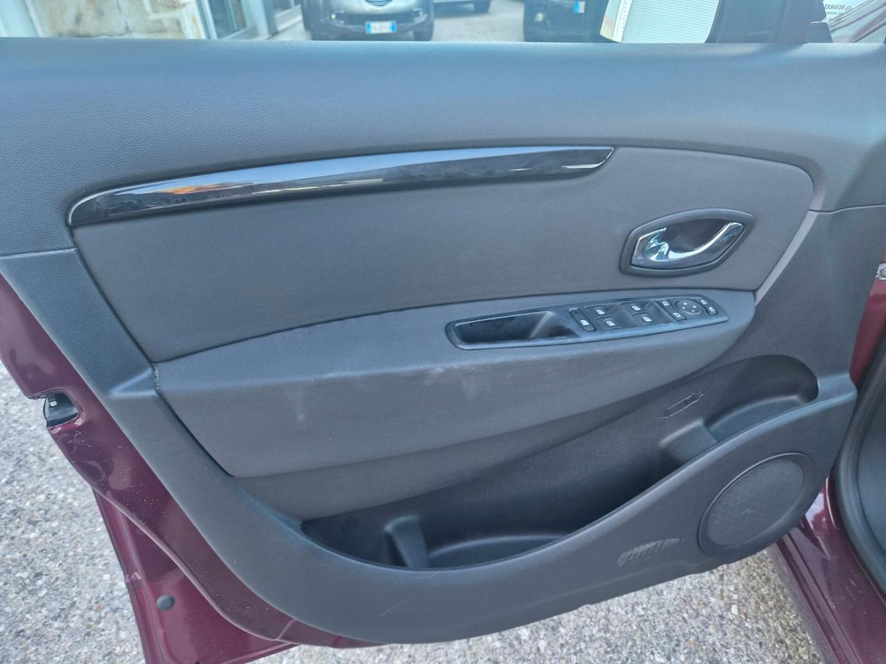 Renault Scenic Scénic XMod 1.5 dCi 110CV Start&Stop Wave