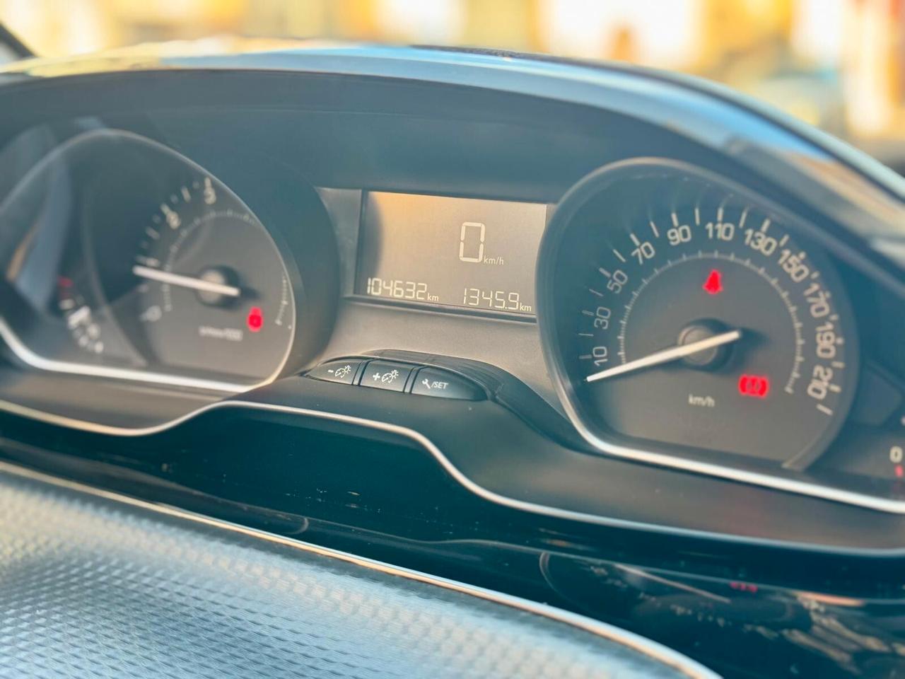 PEUGEOT 2008 ALLURE PURETECH S&S 1.2 83HP GPL-2019