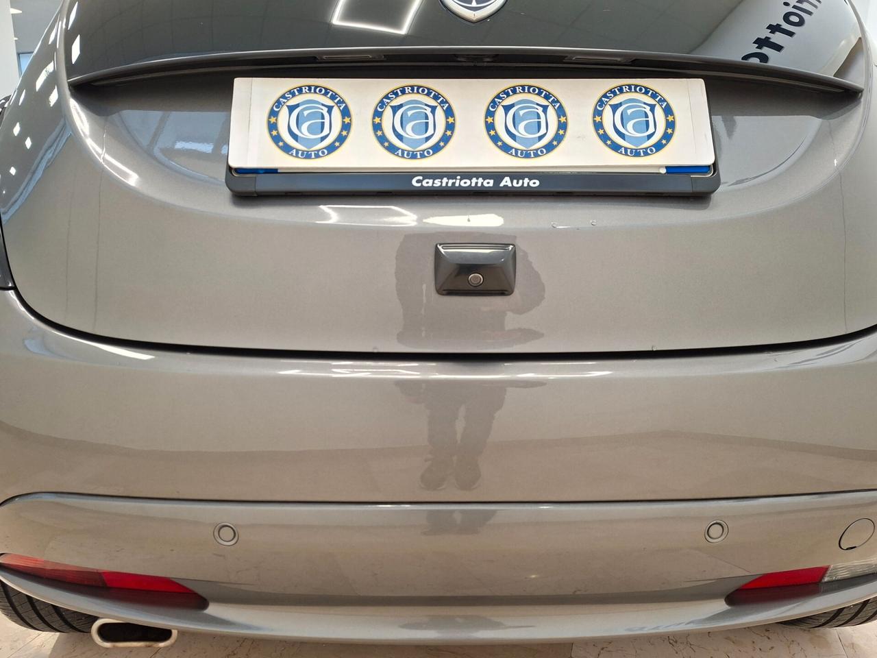 Lancia Ypsilon 1.0 FireFly 5 porte S&S Hybrid Gold km 15.679