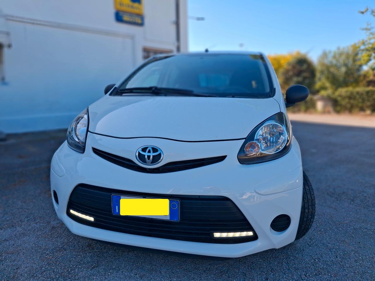 Toyota Aygo 1.0 , 5 porte, Connect, 21000km