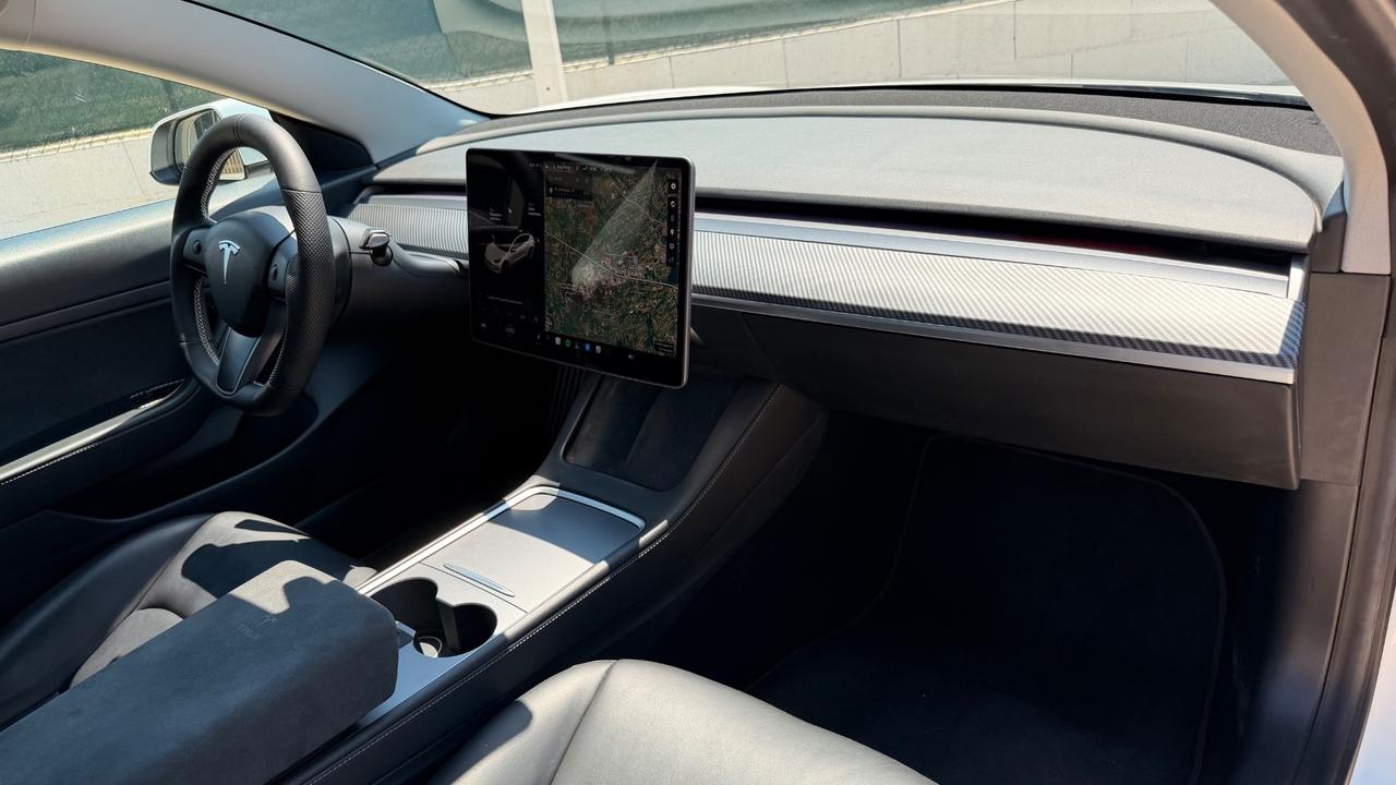 Tesla Model 3 Standard RWD Plus