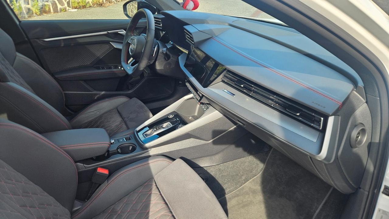 Audi A3 SPB 35 TFSI S tronic line edition