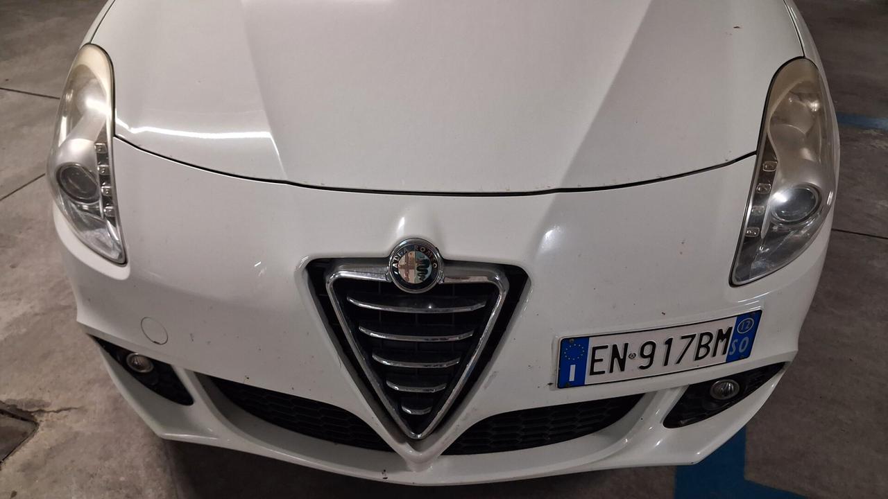 Alfa Romeo Giulietta 1.6 JTDm-2 105 CV Distinctive