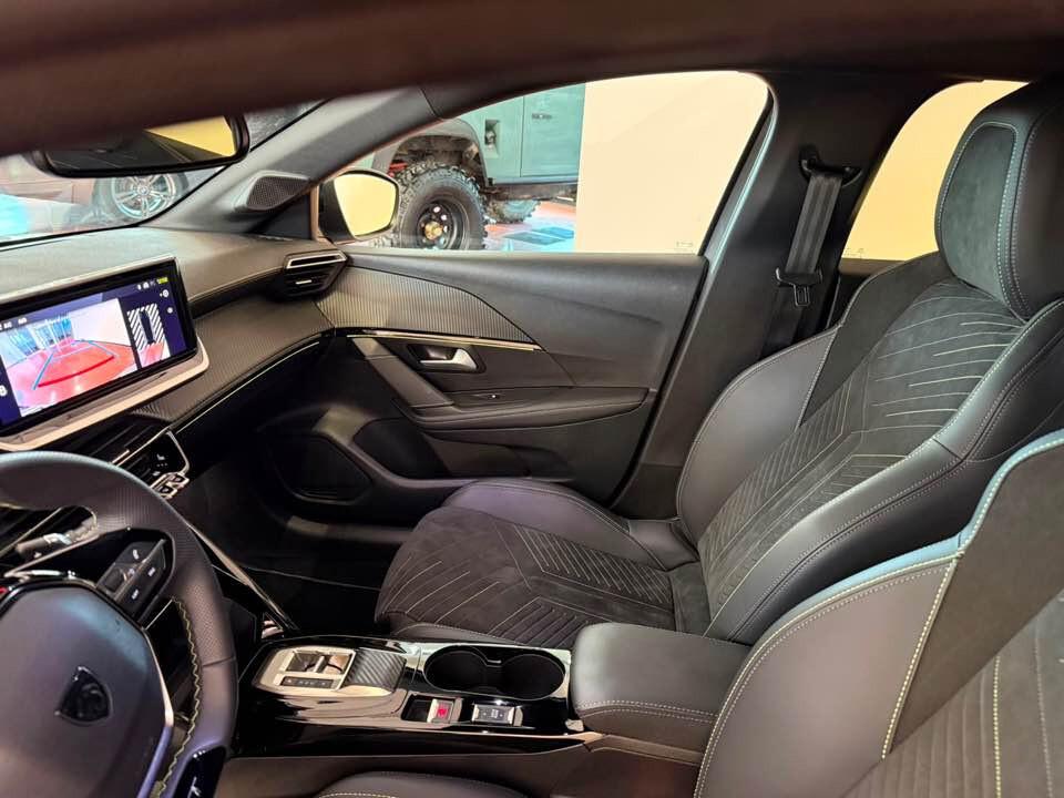 Peugeot 208 Hybrid 145 e-DCS6 GT