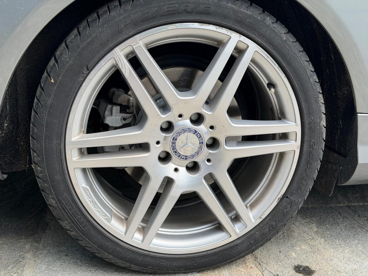 Mercedes-benz E 350 CDI BlueEFFICIENCY Avantgarde AMG