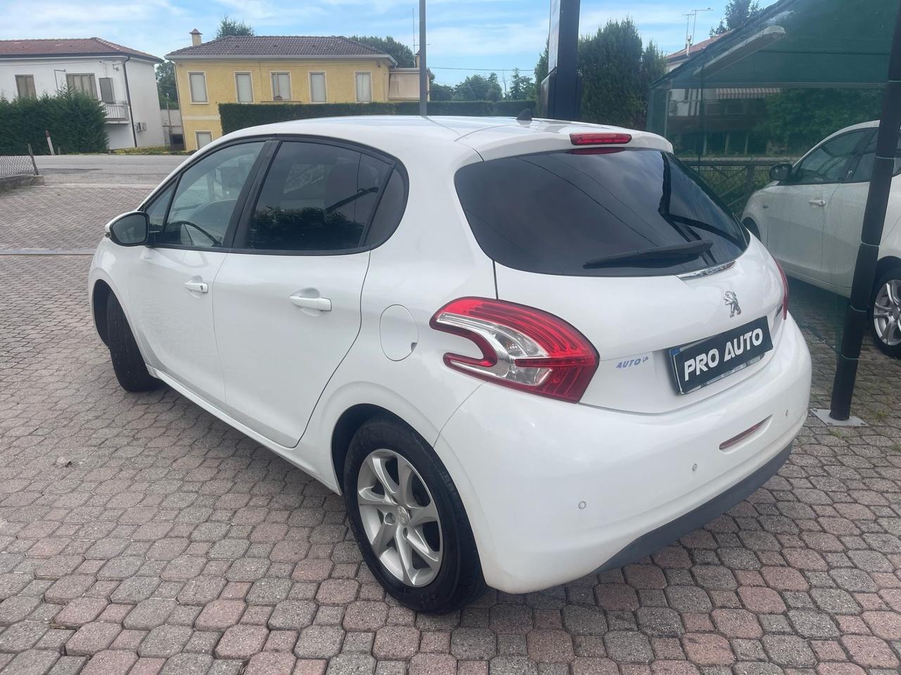 Peugeot 208 1.2 BENZINA/GPL 82 CV 5 porte Active
