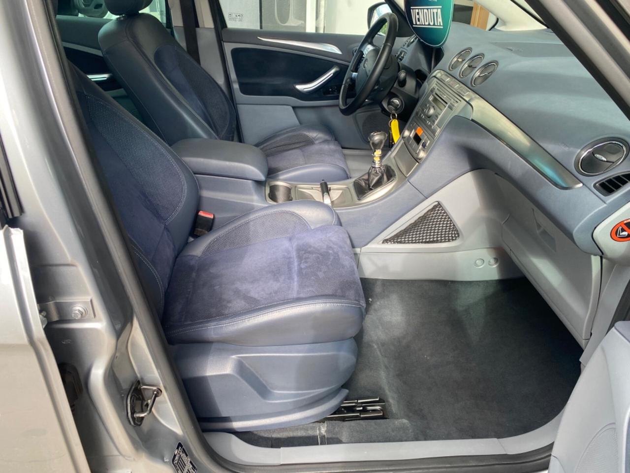 Ford S-Max 2.0 TDCi 140CV Titanium