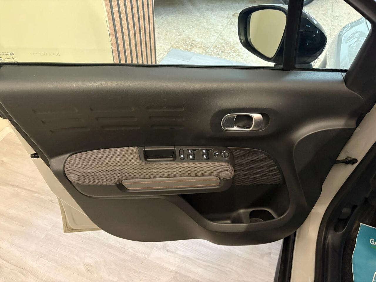 Citroen C3 Aircross BlueHDi 120 S&S EAT6 Shine Automatica